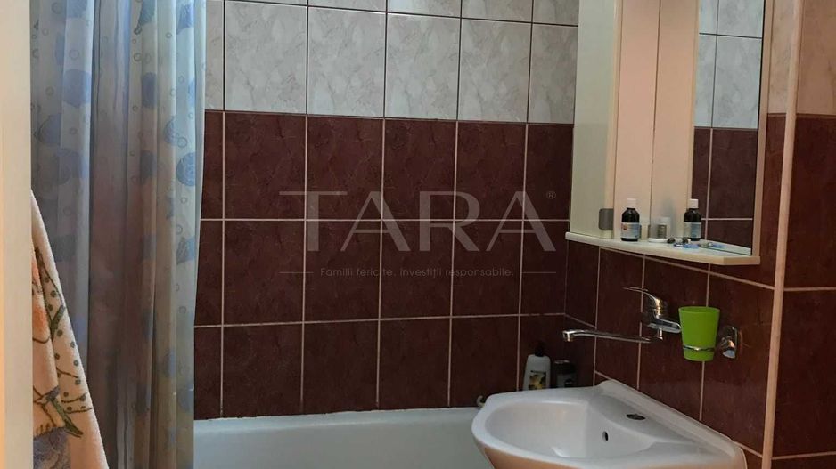 Apartament cu 3 camere, decomandat, în zona Pietei Zorilor! - Poză 8