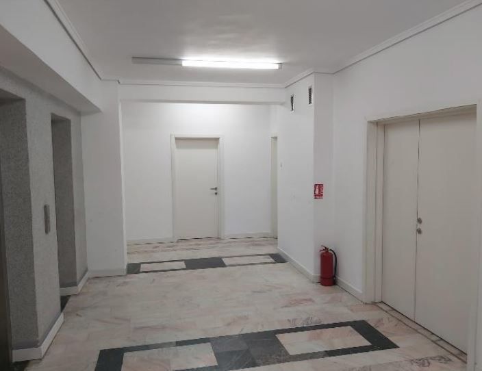 Cladire birouri Iasi - Poză 5