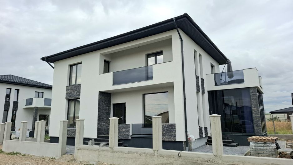 Vila P+1E, cu 4 camere, Paulesti - Poză 1