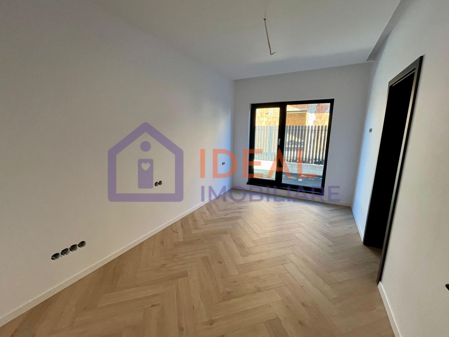 Apartament premium cu 4 camere și curte proprie – parter - Poză 4