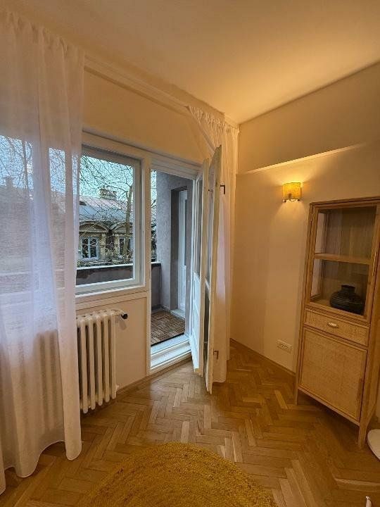 Cismigiu - parc Cazzavillan-2 camere-65 mp - Poză 2