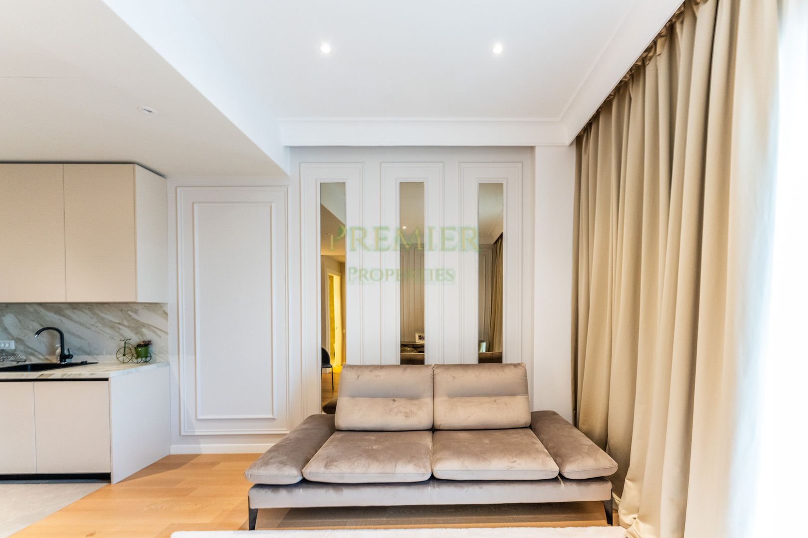 Apartament 2 camere de lux One Verdi Park complet mobilat loc parcare inclus - Poză 9