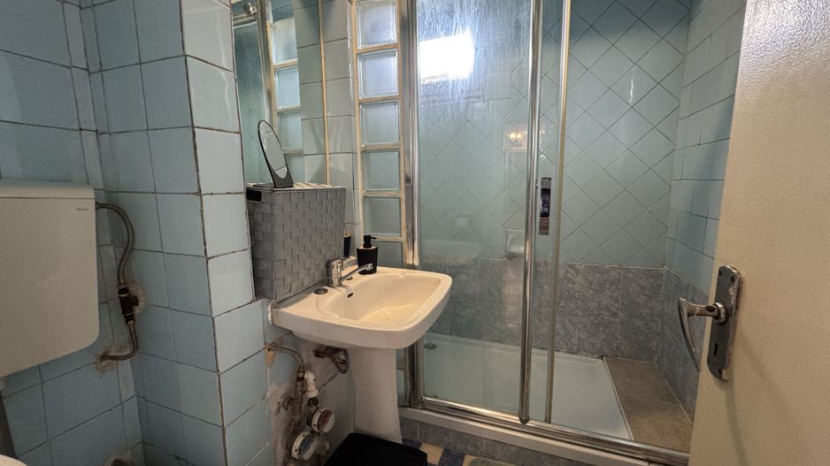 APARTAMENT SPATIOS | 3 CAMERE | DECOMANDAT | TITULESCU - Poză 4