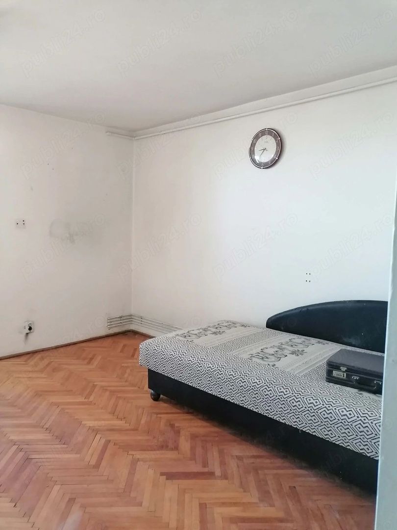 BRASADAS vinde garsoniera la etajul 9 in zona Burdea. - Poză 3