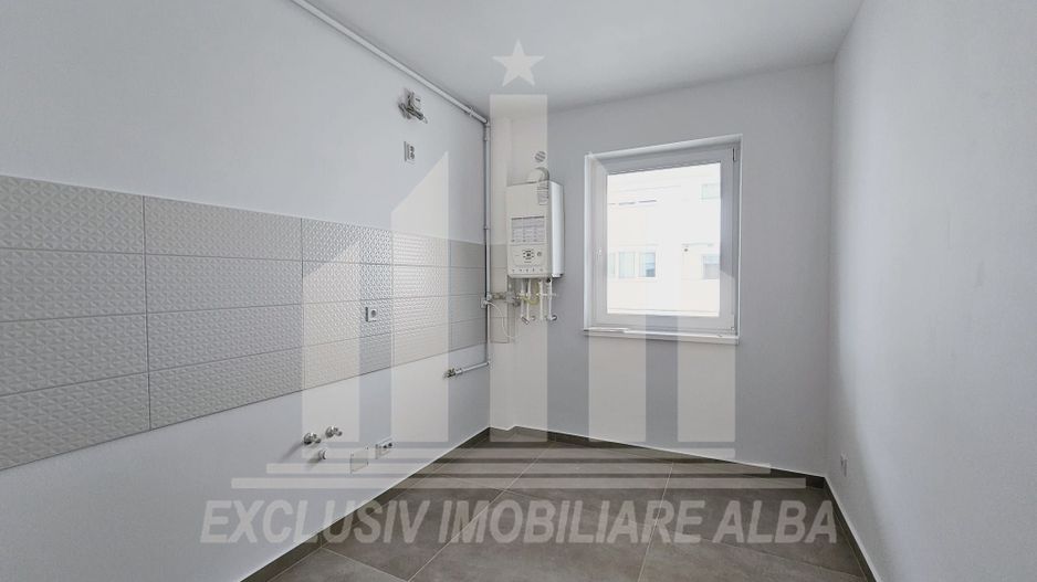 Apartament cu 1 camera de vanzare, Alba-Micesti - Poză 2