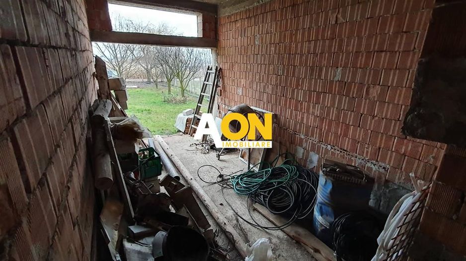 1/2 Duplex 5 camere S+P+M cu garaj 576 mp teren - Poză 8