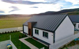 Casă 3 camere / Codlea / Credit / 80mp - Poză 1