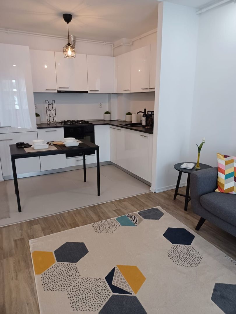 Apartament 2 camere vedere piscina Cosmopolis - Poză 23