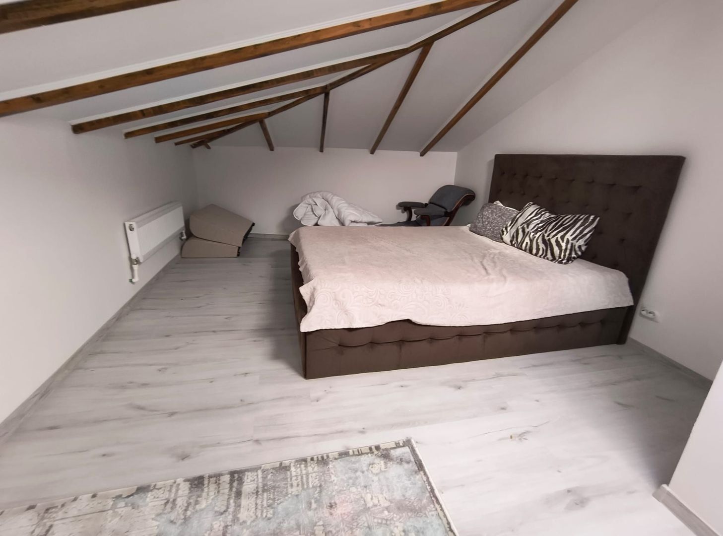 De vanzare casa 2 camere, recent renovata - Zona Domenii-Ion Mihalache - Poză 16