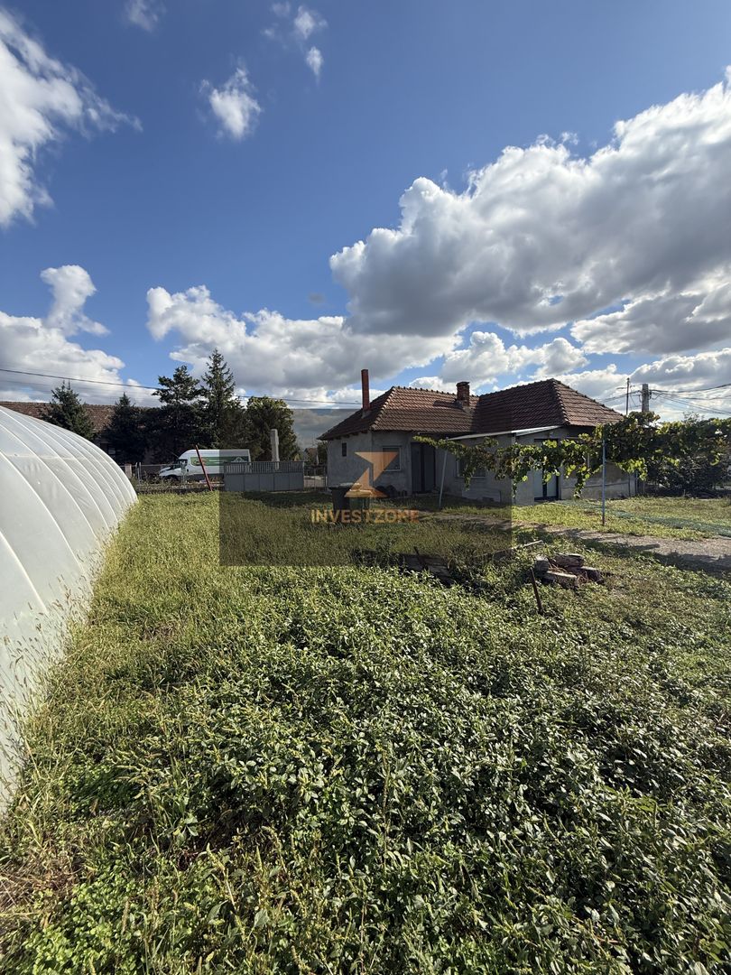 Casă cu teren central în Miersig 20 km de Oradea - Poză 27