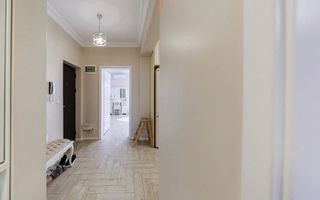 Apartament elegant I Grădina privata si parcare privată I Dumbrăvița - Poză 13