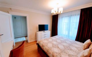 Casa de lux, 1000 mp teren, toate utilitatile, cartierul Cetate - Poză 10