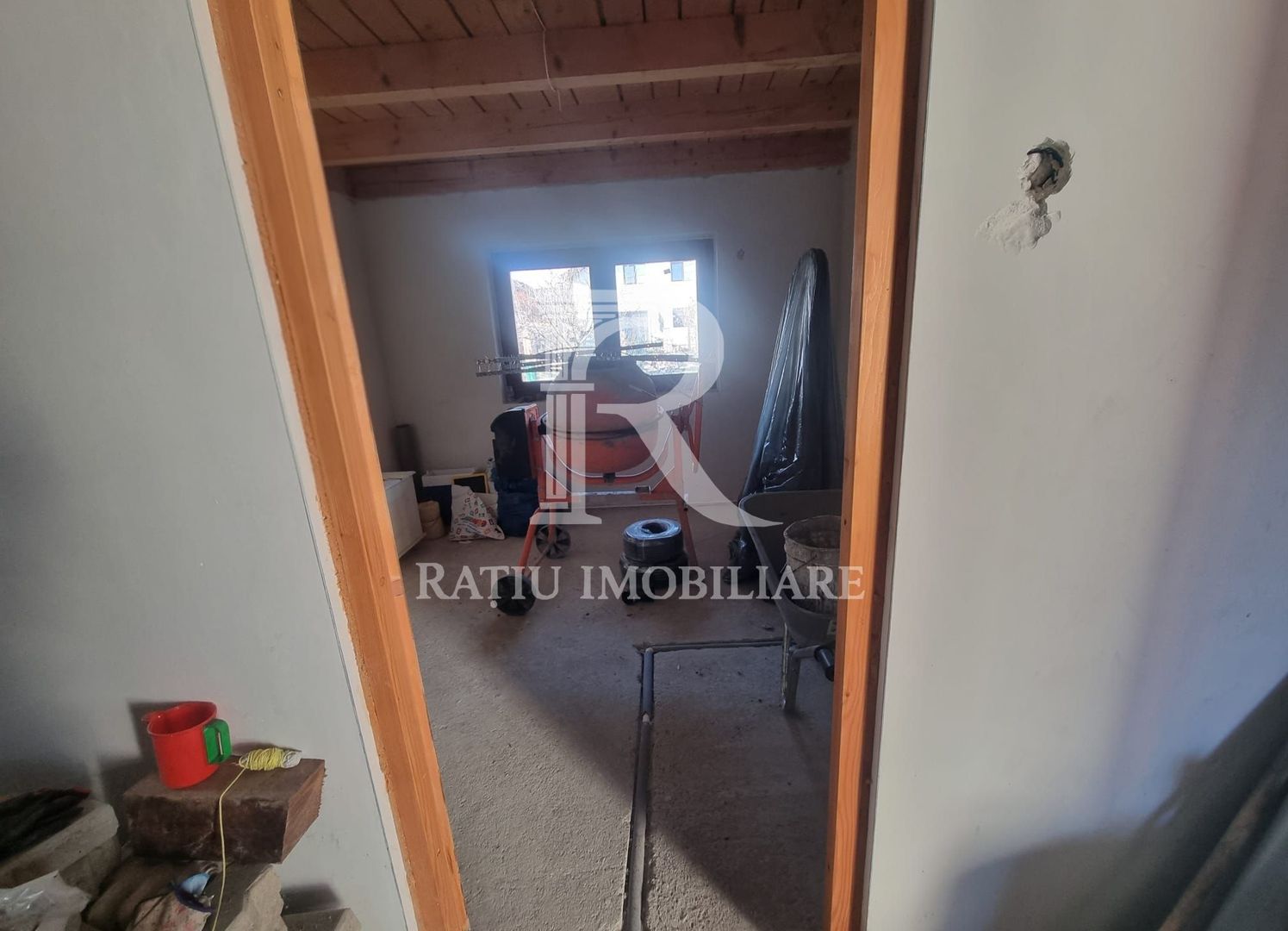 Casa cu 4 camere | Semifinisata | Zona Archia | Deva | Hunedoara - Poză 9