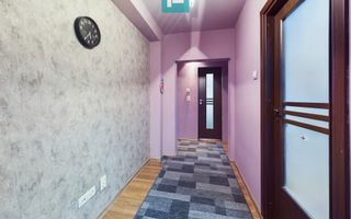 Apartament cu 2 camere decomandat zona Intim - Poză 7