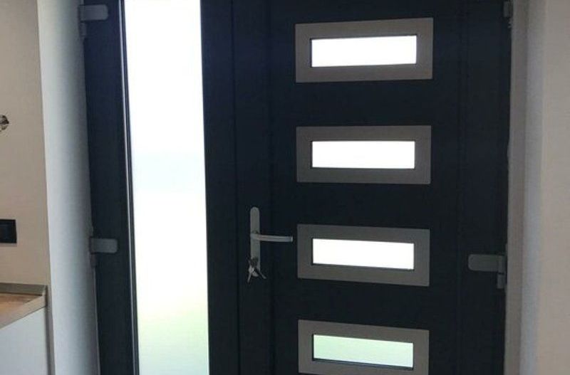 De vânzare Casă 3 camere, 2 baii, curte propie, cartier parneava Arad - Poză 12