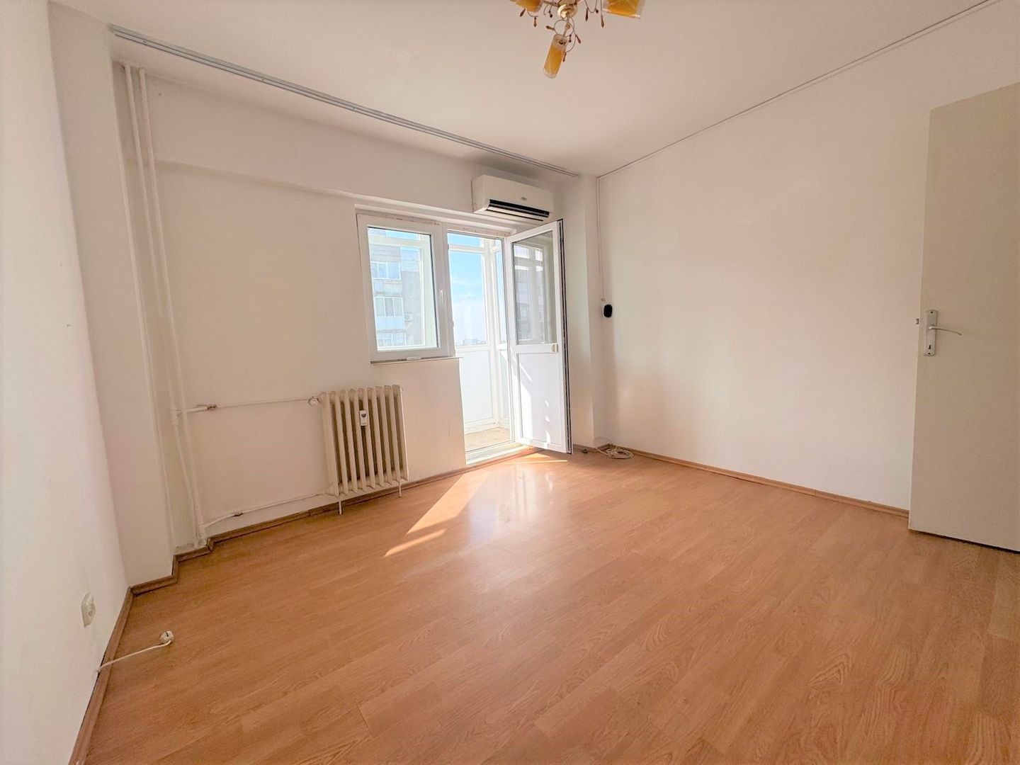 Apartament 3 camere | Drumul Taberei | Metrou Valea Ialomiței - Poză 4