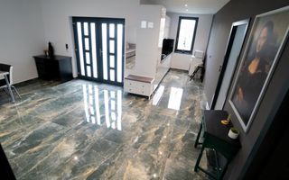 Agigea - Casa  deosebita cu piscina, mobilata si utilata complet. - Poză 44