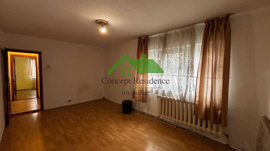 Apartament 2 camere decomandat, etaj 1 – Aleea Dobrogei - Poză 1