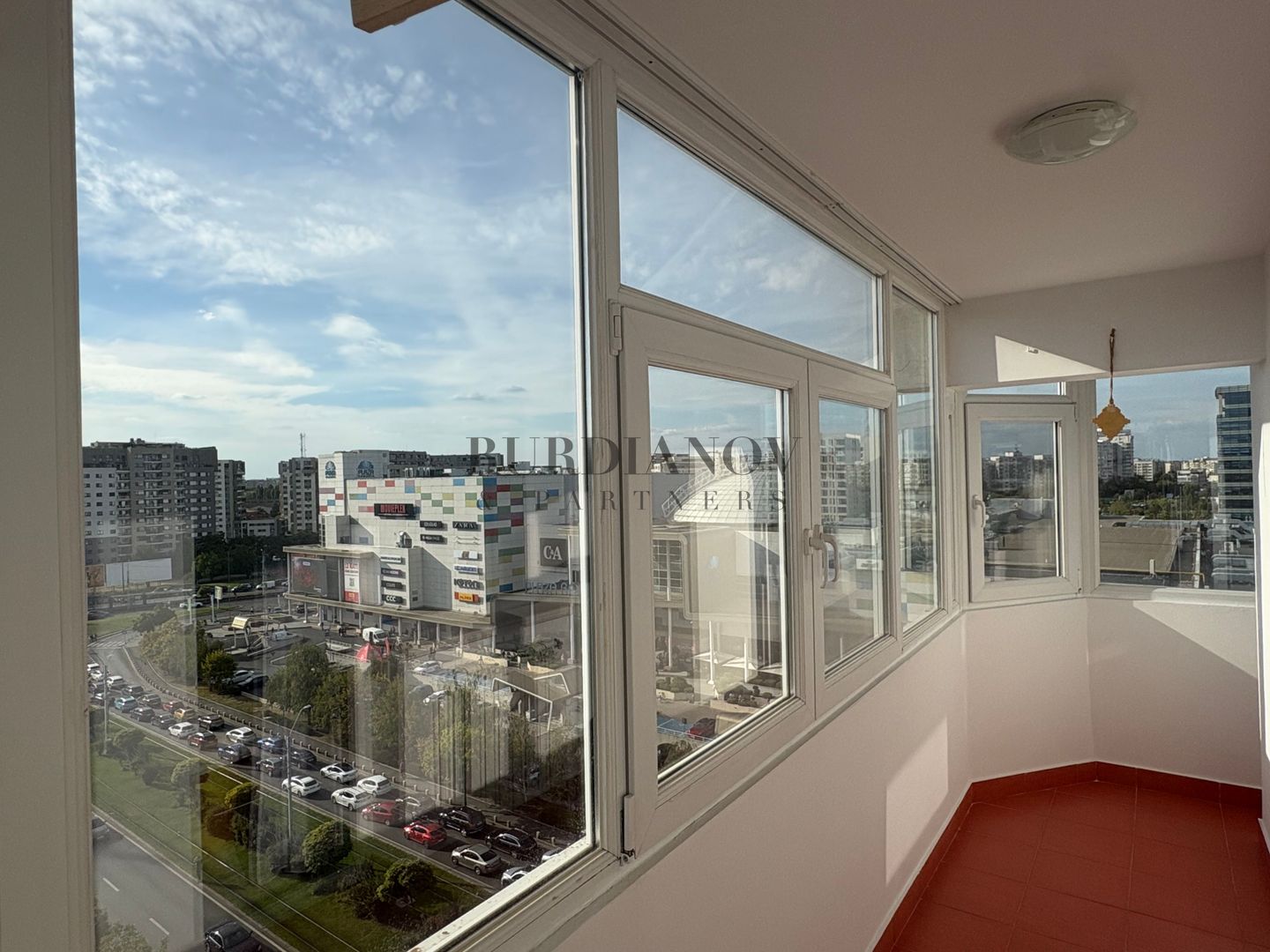 Apartament cu 3 camere - Centrală proprie- Drumul Taberei - Mall Plaza - Poză 20