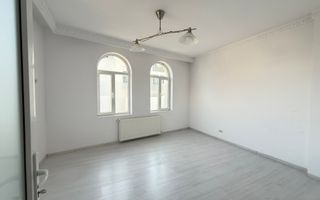 Casa situata in zona Vasile Lascar, Mihai Eminescu, Bd. Dacia - Poză 10