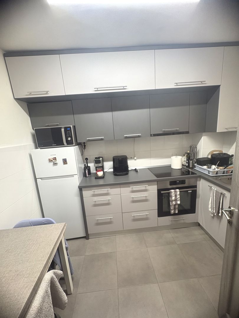 Apartament de închiriat, strada Republicii - Poză 4