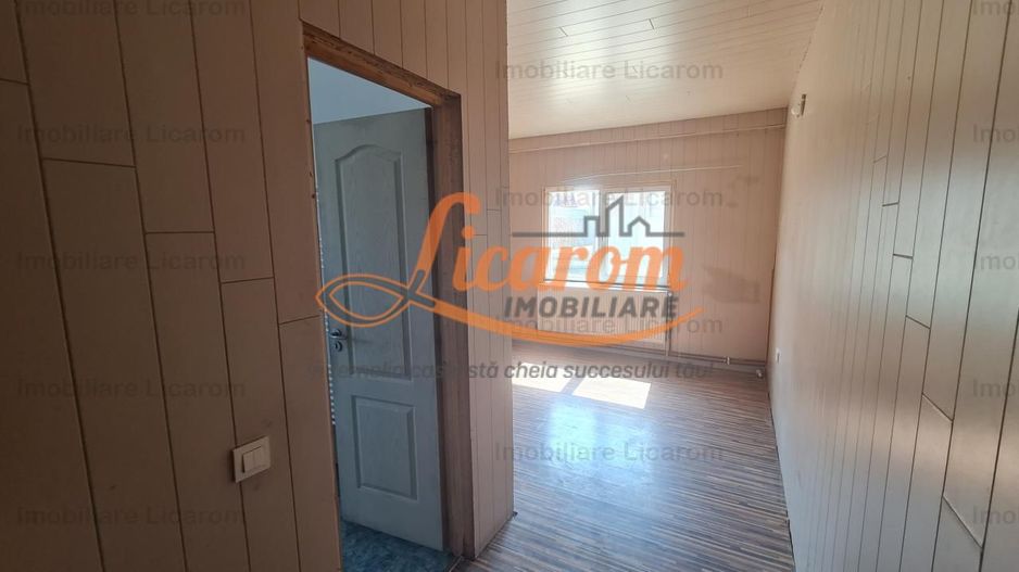 Proprietate in Cristian cu trei constructii+o fundatie,450000euro - Poză 25