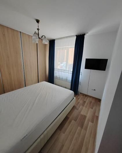Vanzare apartament luminos de 2 camere, Titan, Gura Siriului-parcare inclusa - Poză 12