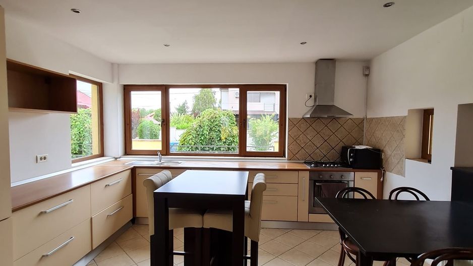 Super oferta!!!Vila spațioasă în Ghiroda! - Poză 17