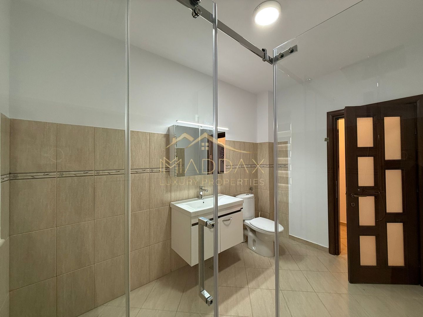 Vila moderna Corbeanca-spatiu, confort si intimitate - Poză 16