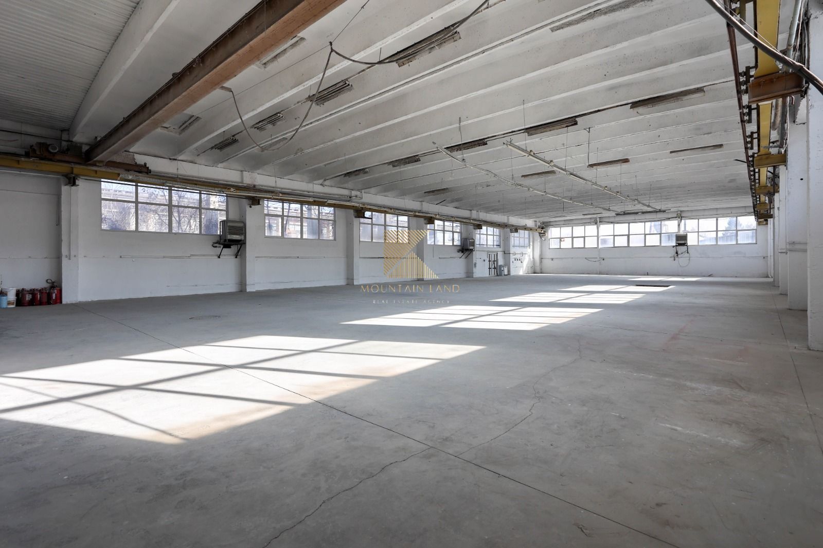 Hală Industrială de Vânzare în Parcul Industrial Tohan, Zărnești - Poză 3