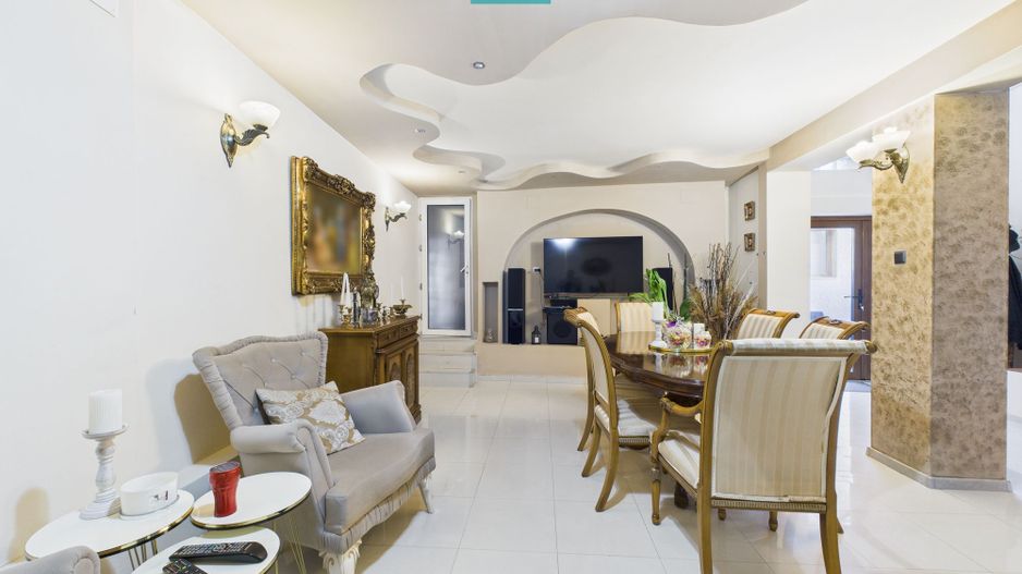 Casă cu spațiu comercial Arad, calea Aurel Vlaicu - Poză 8