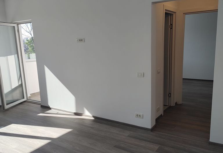 Apartament 2 camere de vanzare Gorjului - Poză 2