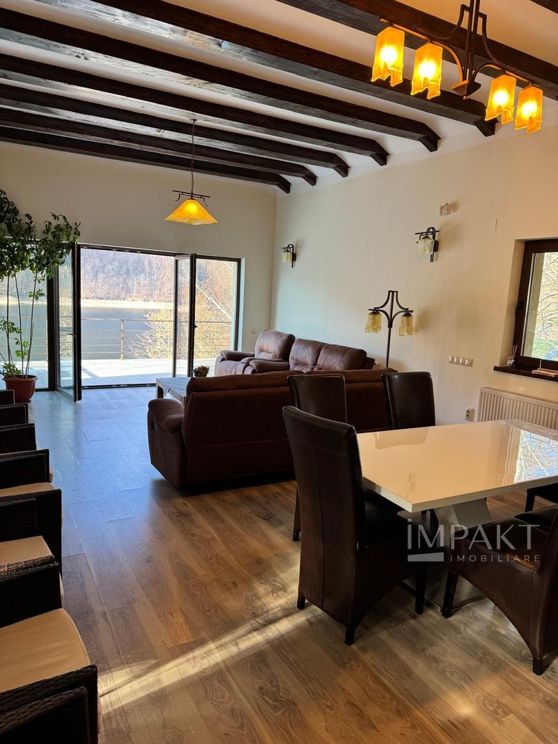 Casa de vacanta pe malul Lacului Tarnita, 650 m2 teren - Poză 7