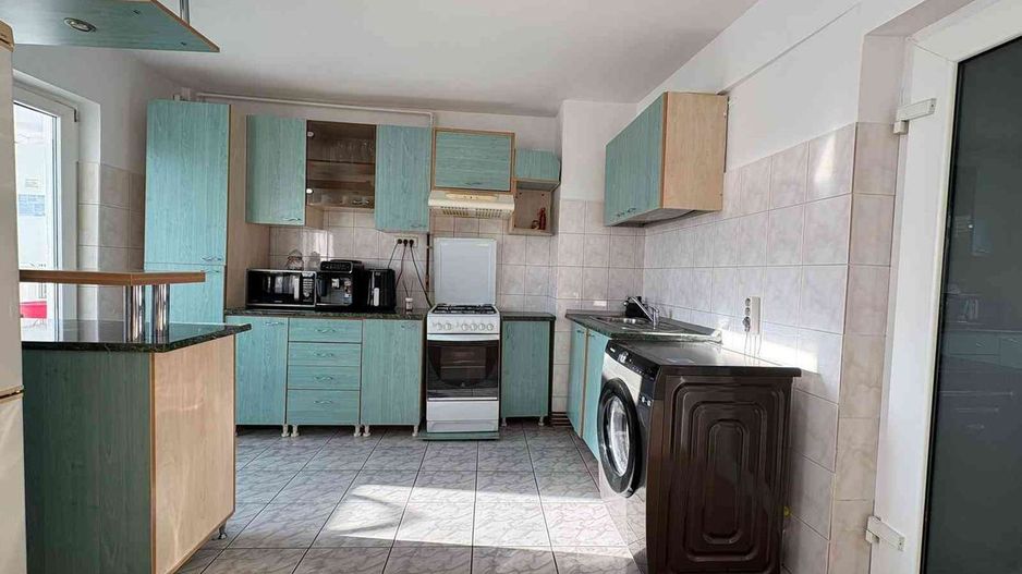 Apartament de 2 camere de vanzare ICIL - Poză 2