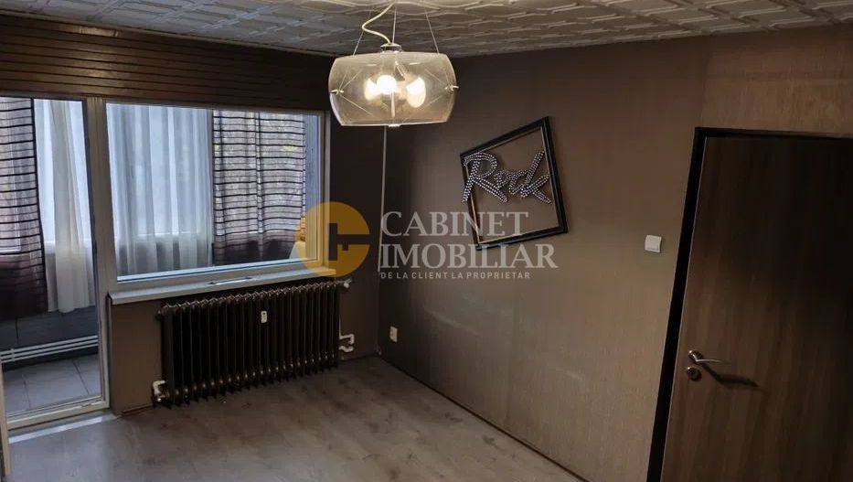 3 camere, Tatarasi, liber! - Poză 1