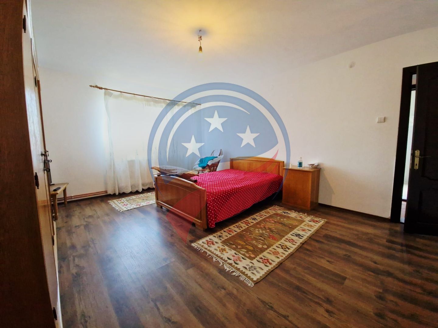 CASA P +E  5 camere -Cosoveni - Poză 9