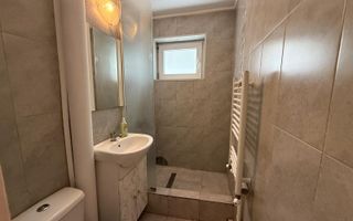 Apartament de vânzare cu 3 camere – Zona Bulevard - Poză 7