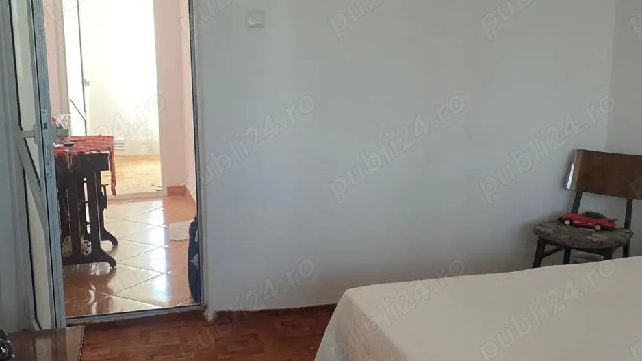 Apartament 4 camere, 2 bai, 2 balcoane – Decomandat, 90 mp – Micro 21 | - Poză 3