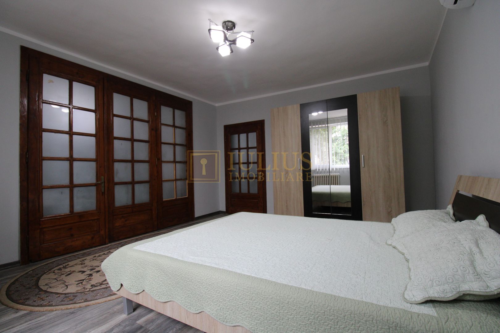 3 camere, curte comuna, centrala proprie. - Poză 6