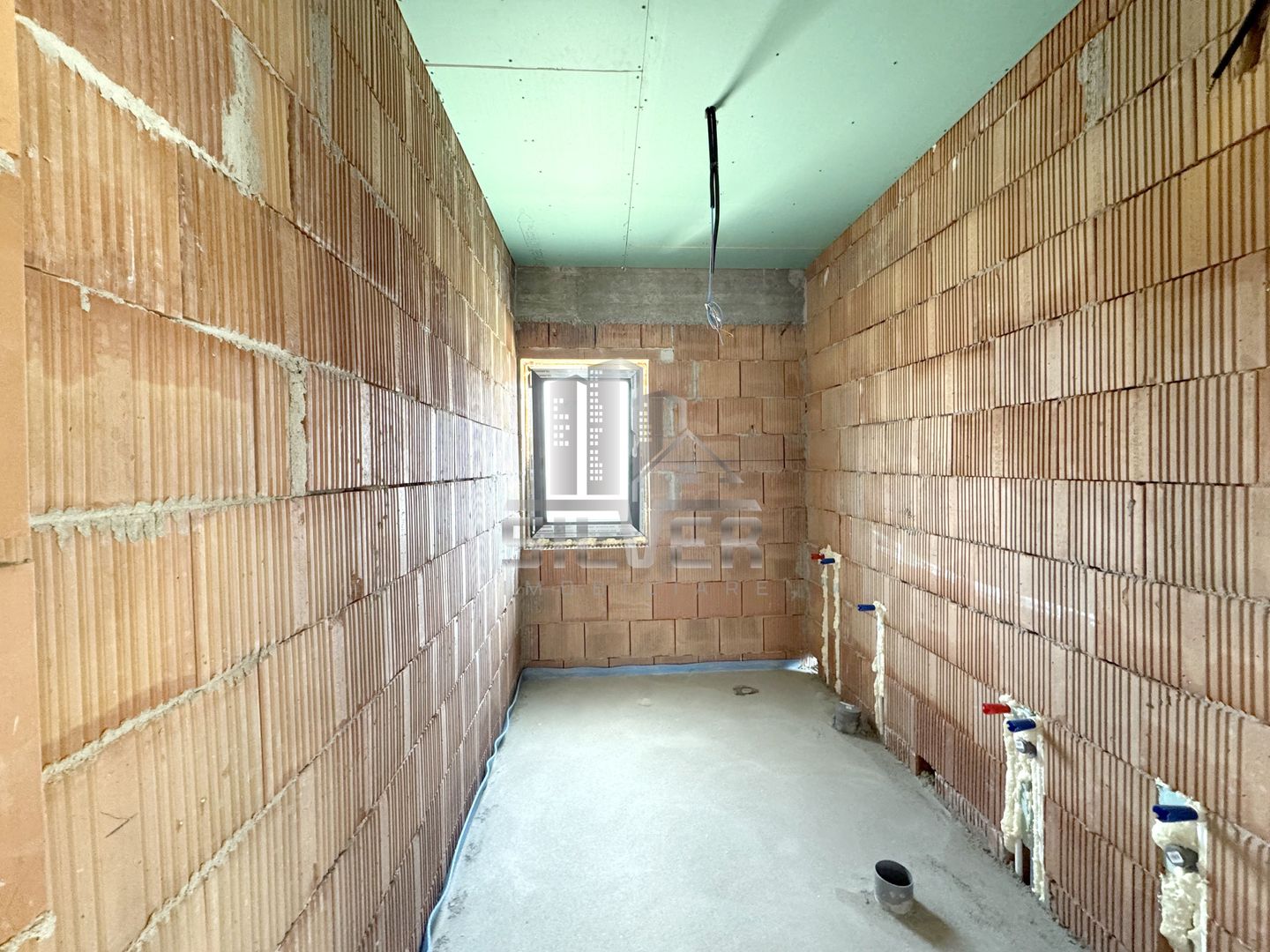 Casa in curs de construire/Teren 450 mp/VANZARE PF. - Poză 20