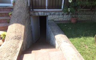 Casa cu demisol , terasa si curte  - Poiana - Constanta - Poză 7