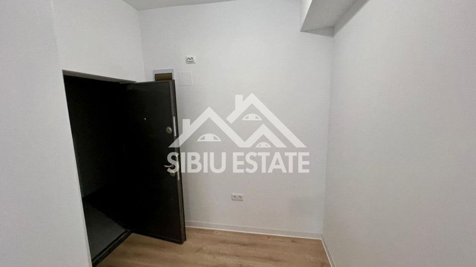 Apartament 3 camere, 2 bai  , parcare, boxă, Selimbar - Poză 10