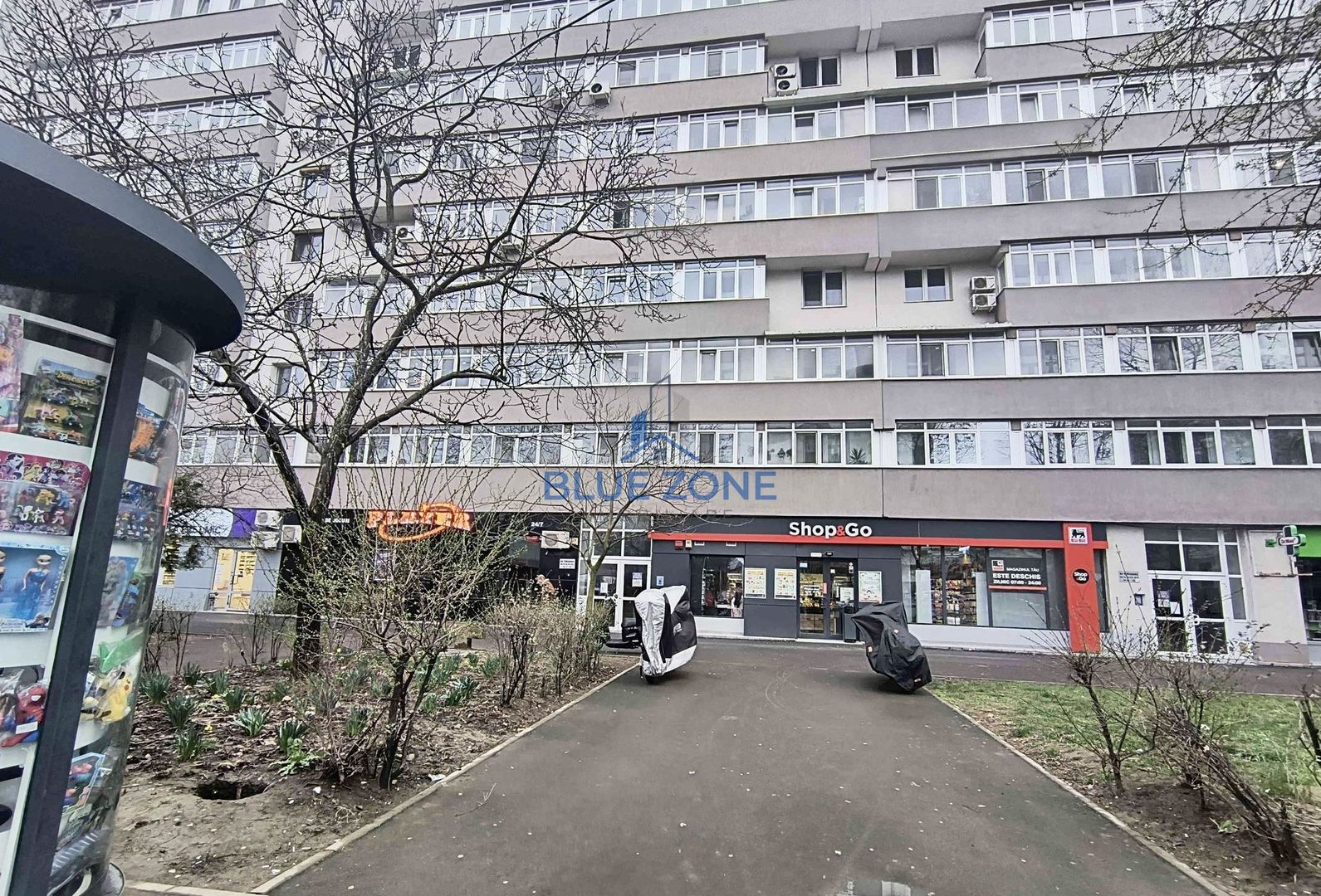 Apartament cu 3 camere de vânzare în Drumul Taberei - Poză 8
