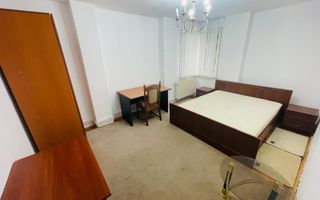 Apartament cu 3 camere de inchiriat-Central - Poză 1