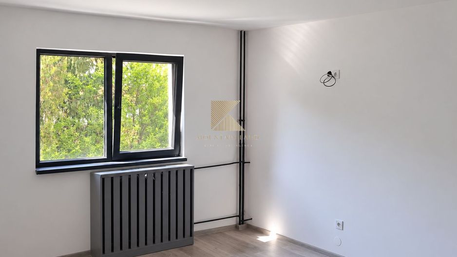 Apartament 33 mp, complet renovat, Electroprecizia, Etaj 2, Pivnita - Poză 5