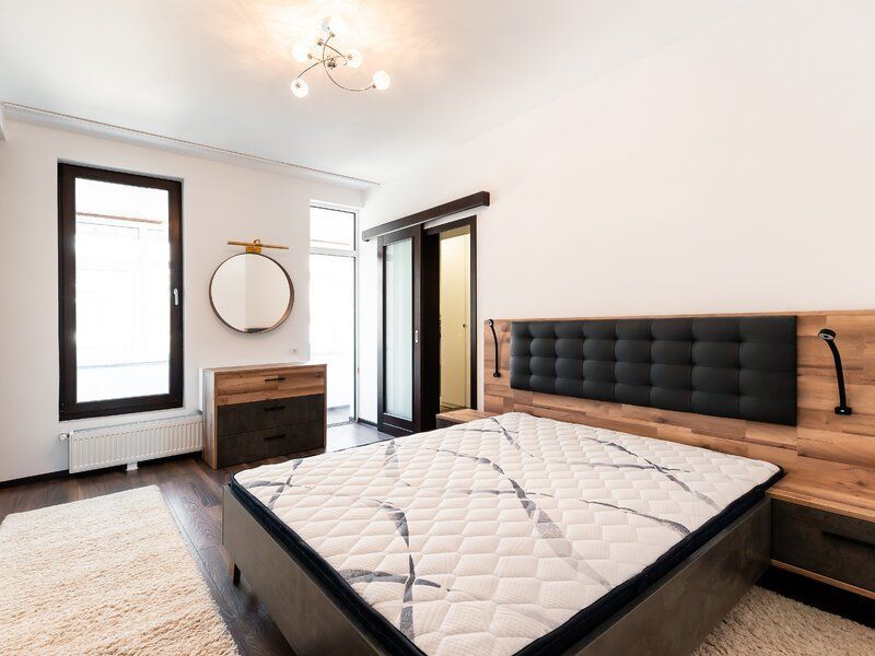 De inchiriat Vila cu 3 camere Crangasi - Poză 8