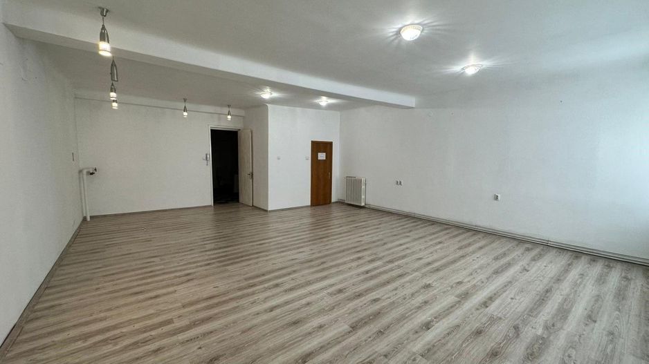 Cladire 1001 mp utili Universitate 2S+P+4E+Pod autorizatie fatada - Poză 7