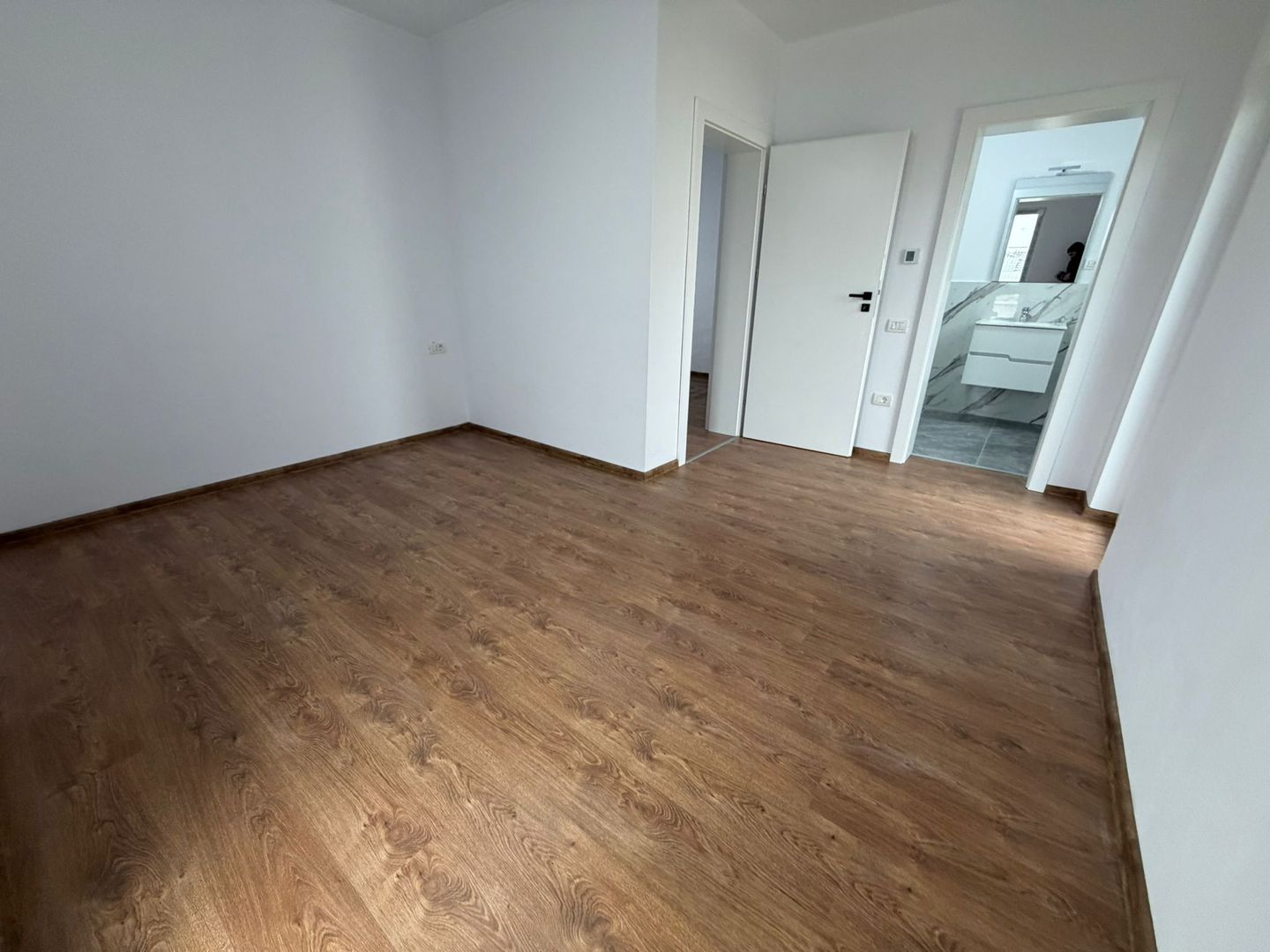 COMISION 0%, Casa Individuala, 4 Camere, 105 mp si 350 Teren, SACALAZ - Poză 10