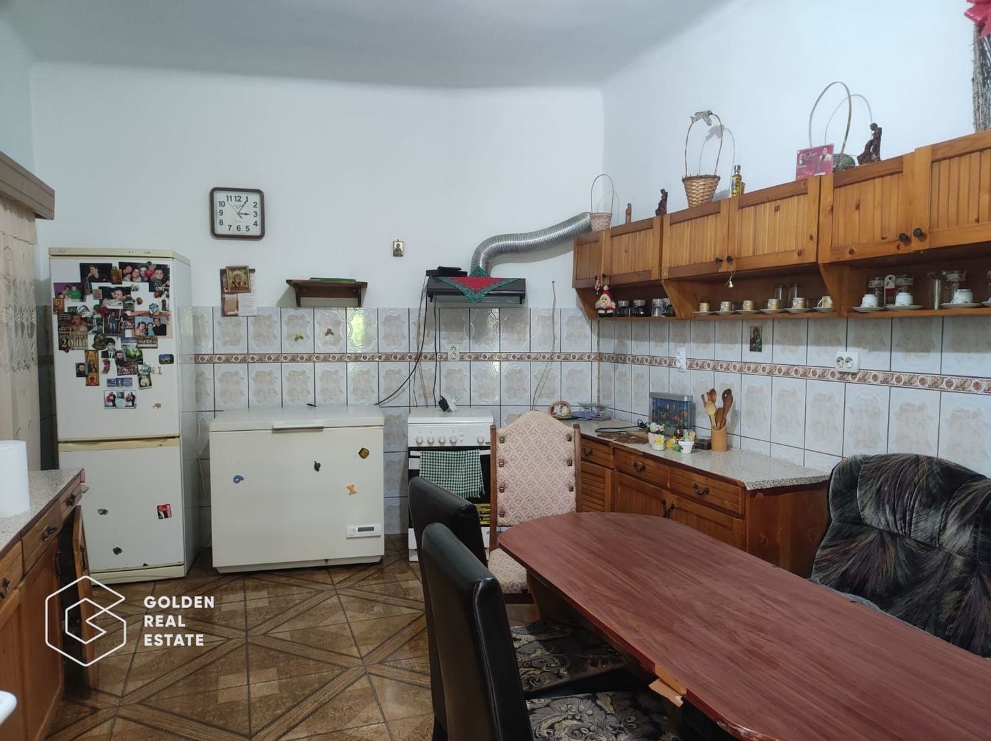 Casa din caramida in centrul Lipovei, 880 teren - Poză 8