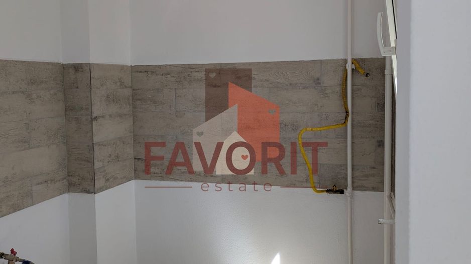 2 camere | etaj 1 | renovat complet | zona excelenta | - Poză 3